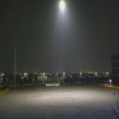 Long Hovering Time Tethered Illumination Unmanned Aerial Vehicle Intelligent Retractable Cable