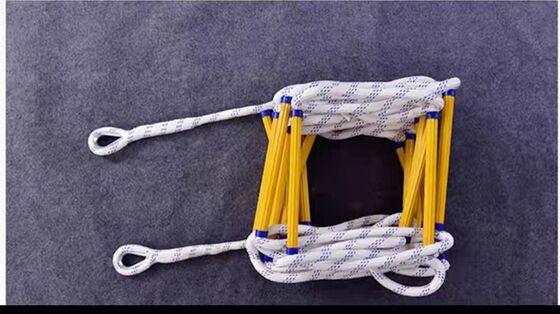 نردبان نجات دهنده می تواند در فضای باز استفاده شود